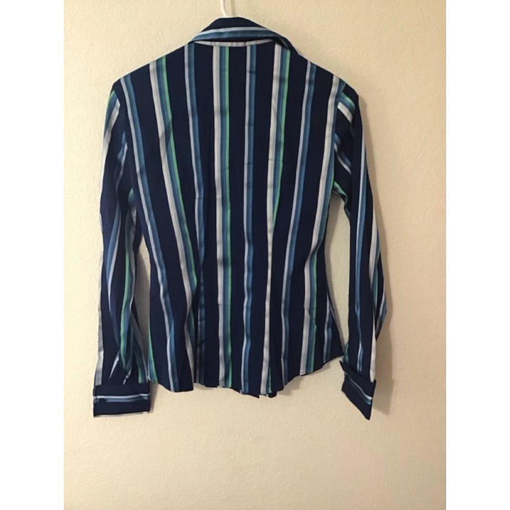Women's New York & Company Blue Striped Button Down Shirt - Size XS - Picture 3 of 4